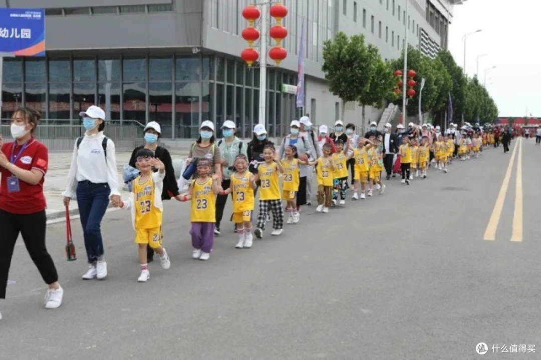 刻苦训练篮球时如何避免受伤的建议_2